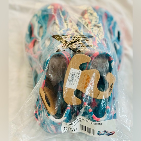 NWT! Zeroxposur Aqua moccasin men/women - Picture 8 of 13